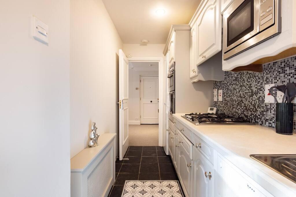 Spacious One Bedroom Flat By South Kensington 3 Month Minimum Casa de Férias